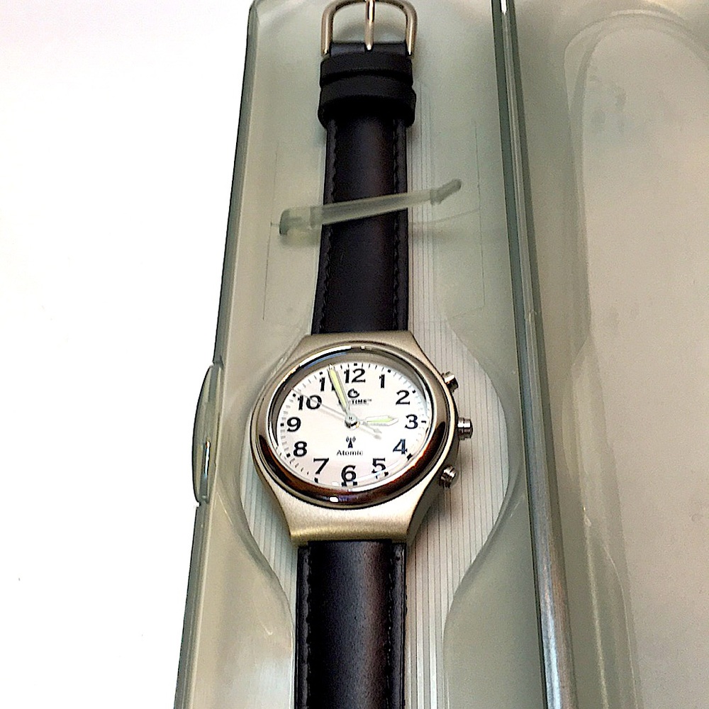 ATOMIC LEATHER BAND WATCH BLACK SILVER FACE WATER RESISTANT